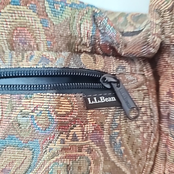 L..L. Bean Paisley Tapestry Messenger Bag - Picture 6 of 6